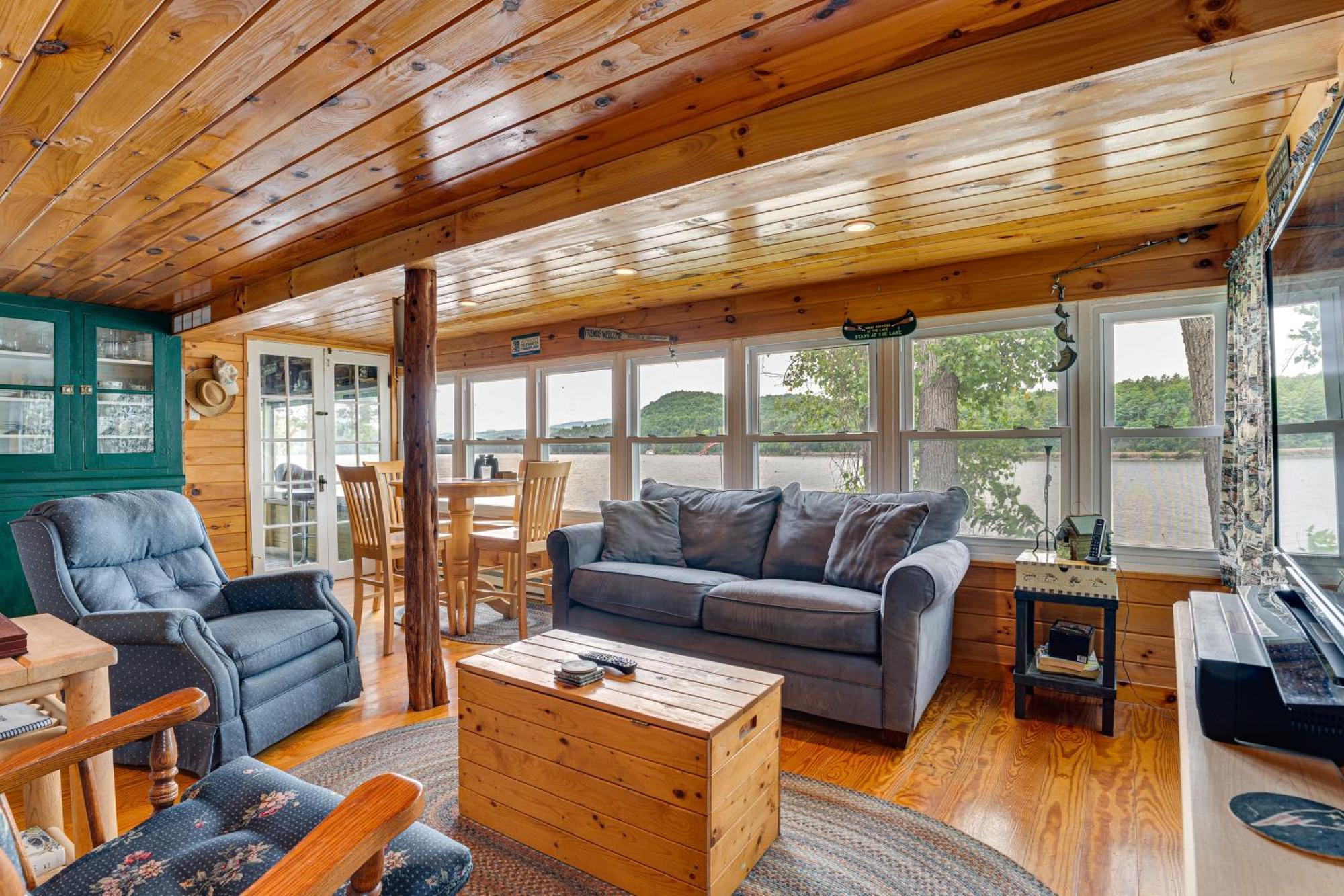 Waterfront Home On Lake Champlain With Dock And Kayaks Orwell المظهر الخارجي الصورة