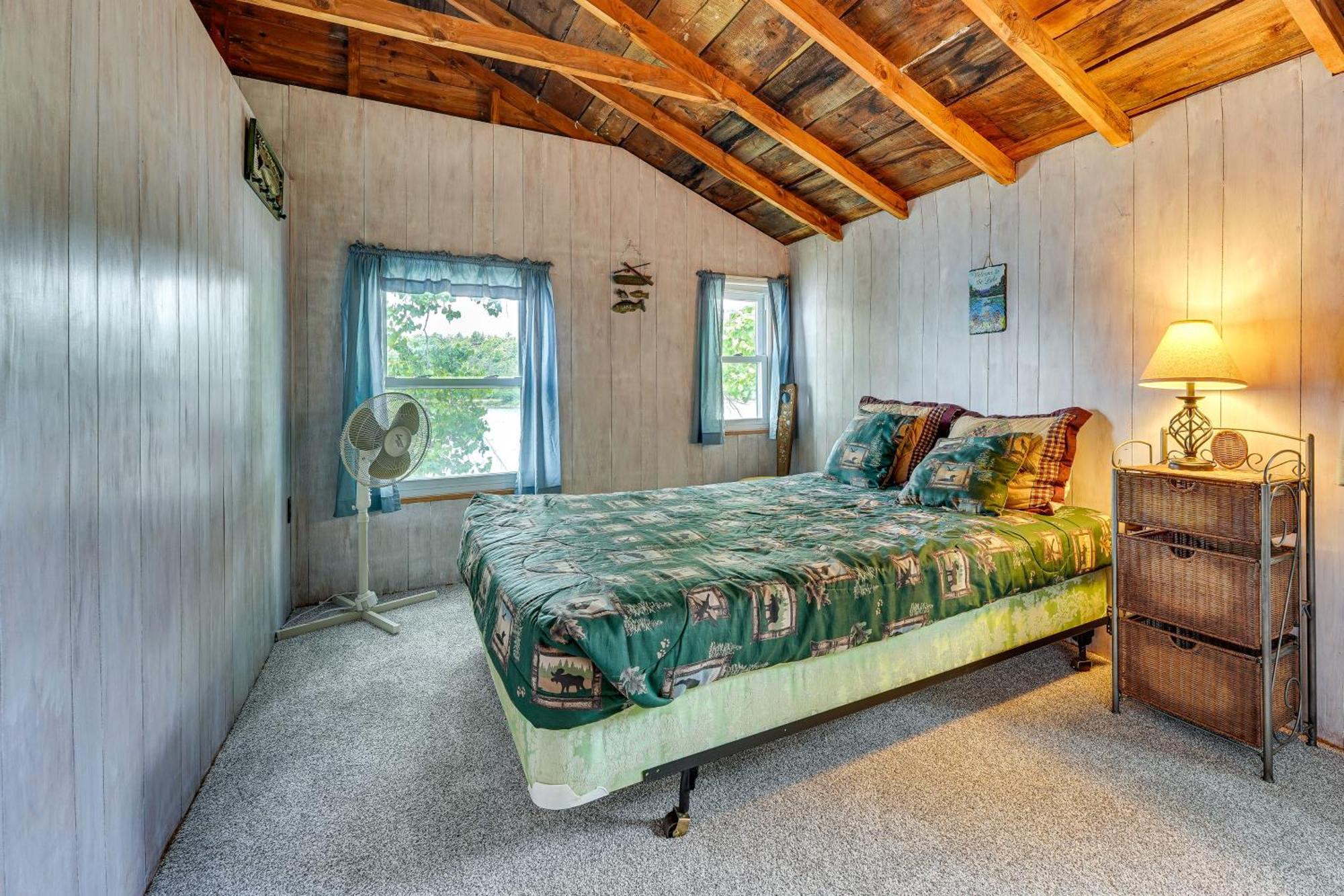 Waterfront Home On Lake Champlain With Dock And Kayaks Orwell المظهر الخارجي الصورة